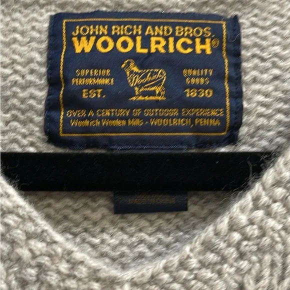 Woolrich Gray Sheep Pattern Sweater